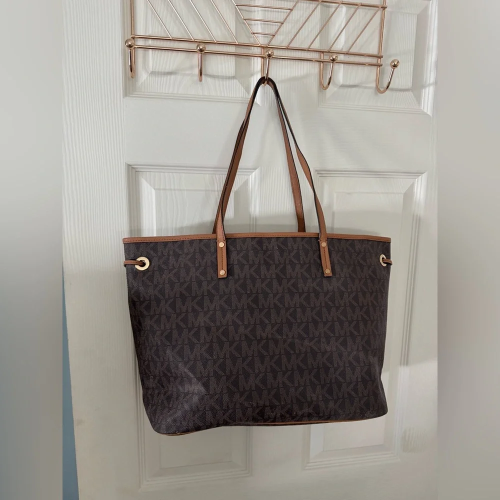 Michael Kors Large Dark Brown Signature Satchel Tote - Picture 2 of 15